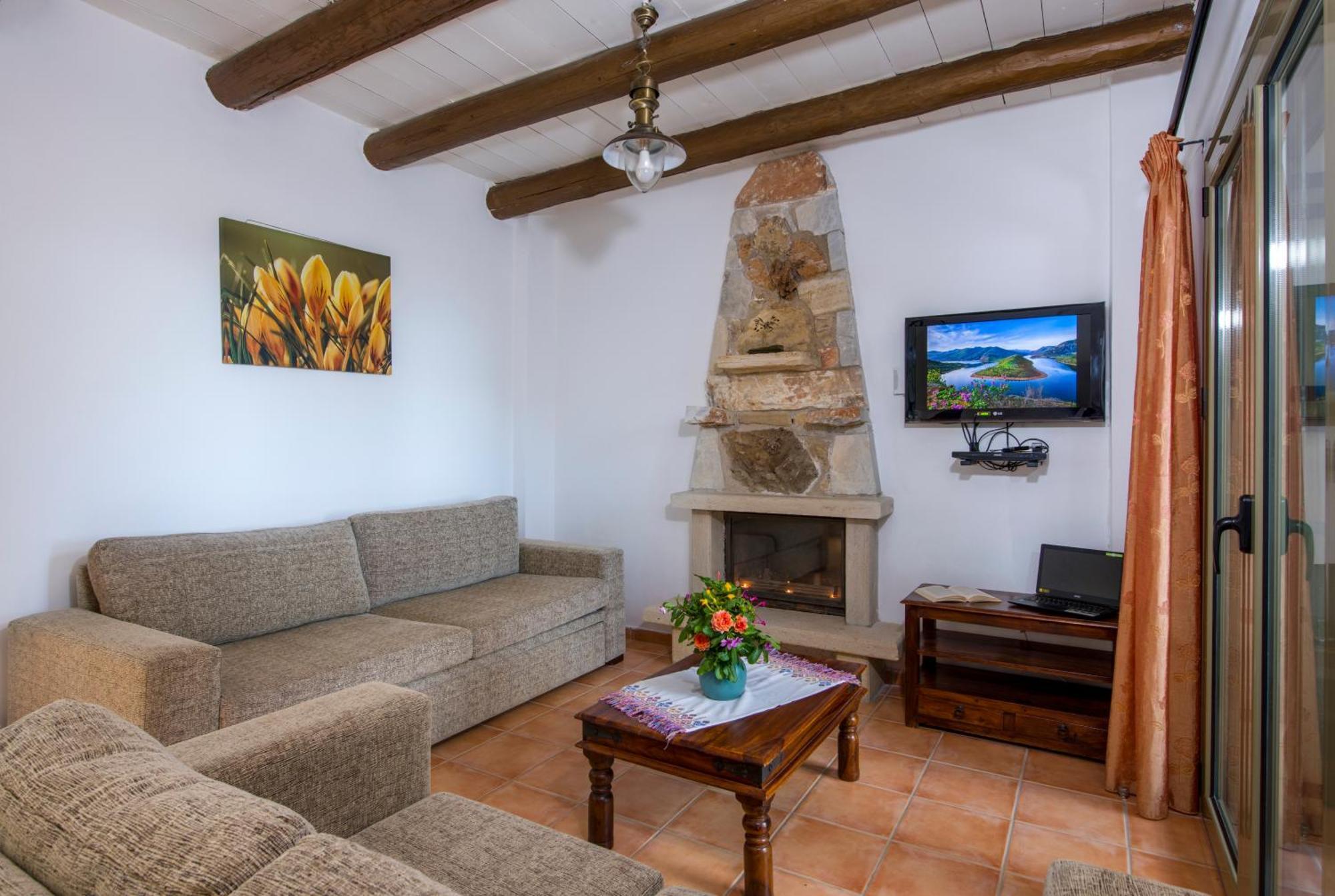 Malathiros Traditional Villas Exterior photo