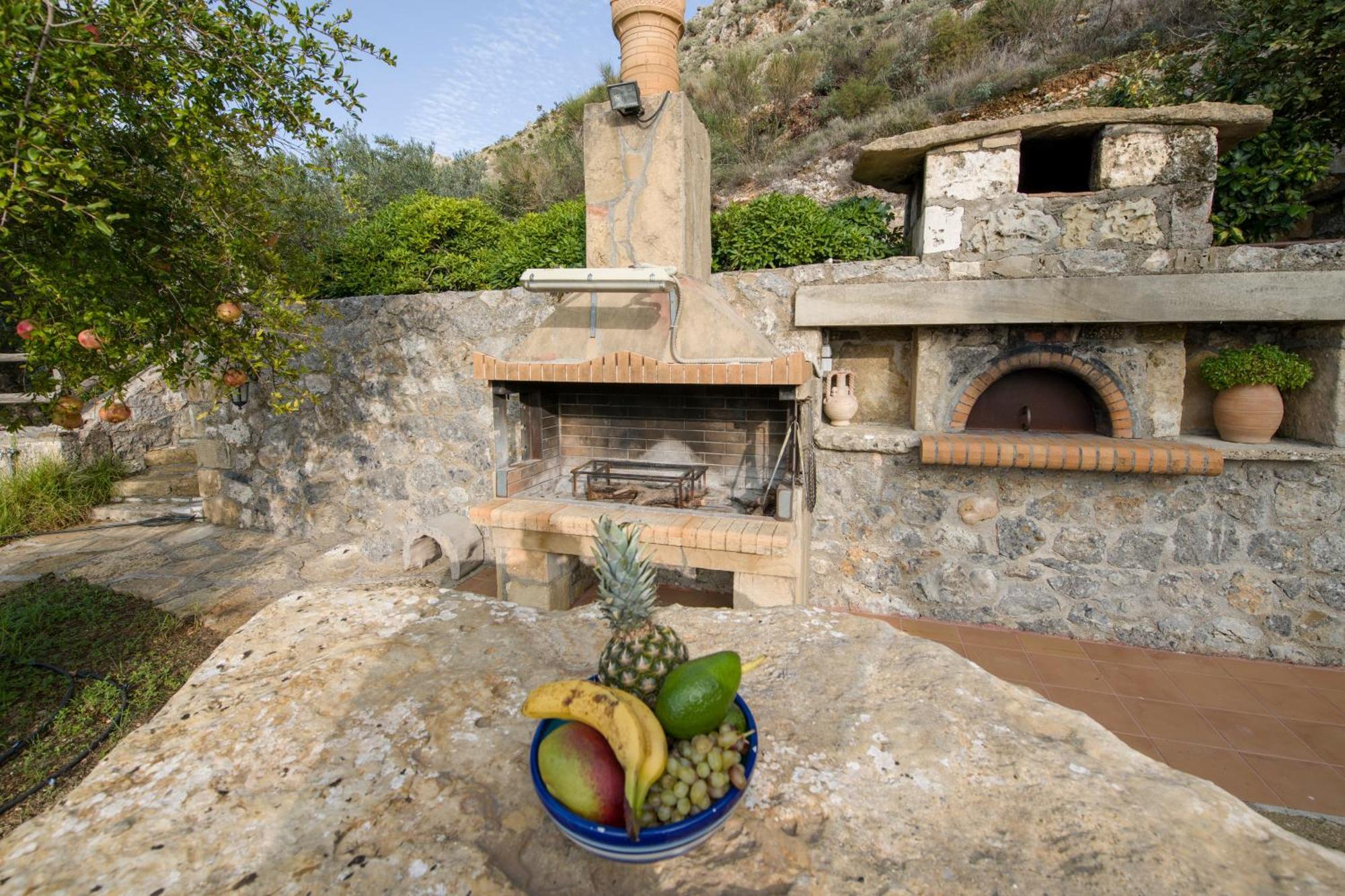 Malathiros Traditional Villas Exterior photo